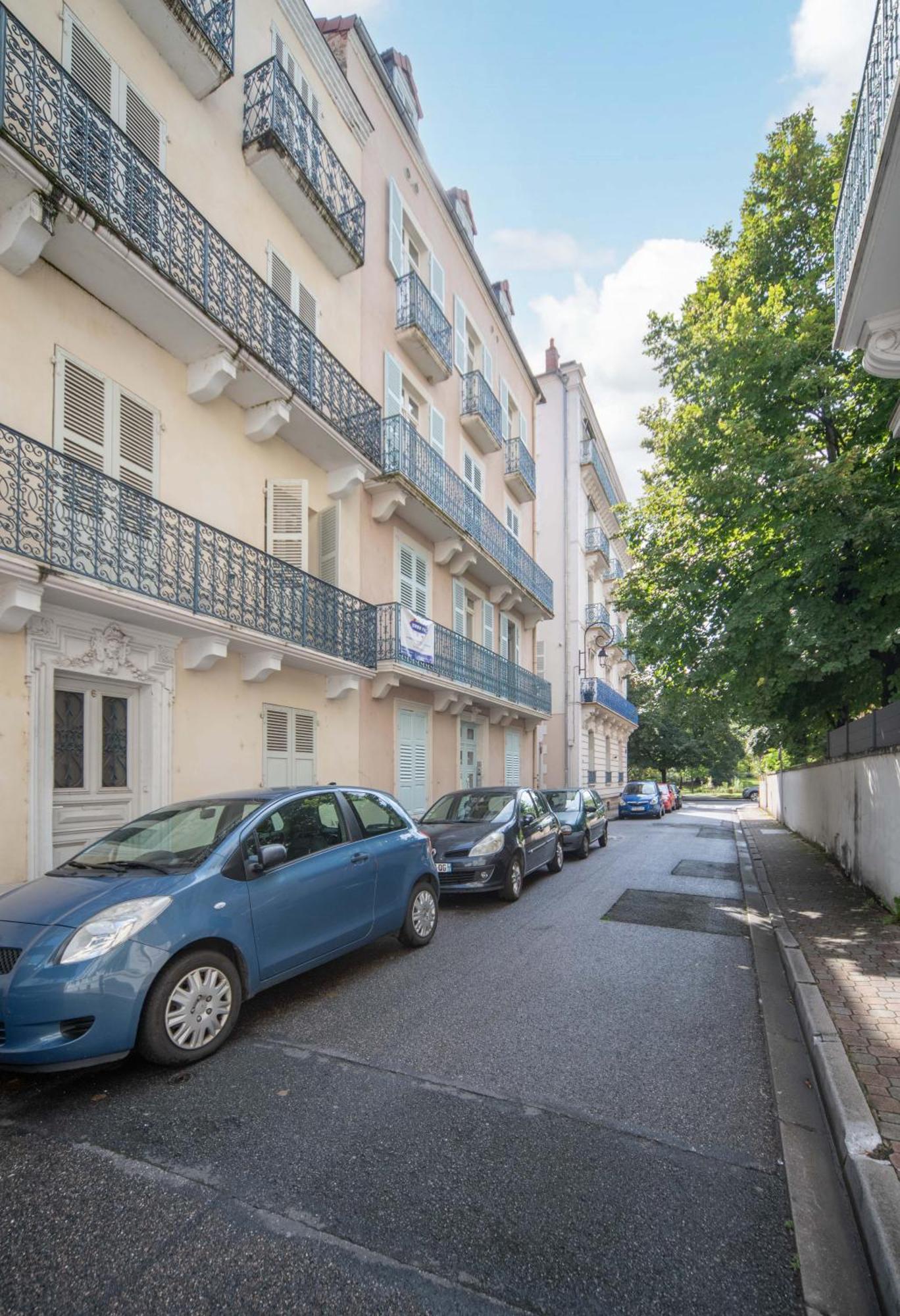 Residence Serbie - Appartements Design Et Climatises En Centre Ville Vichy Extérieur photo